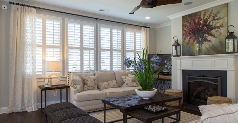 Plantation Shutters In Chicago Il Sunburst Shutters